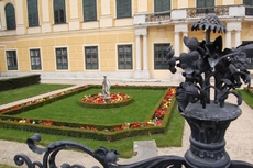 Schloss_Schönbrunn_Kronprinzgarten.JPG